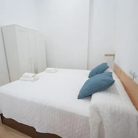 Estudio A Estrenar En San Bernardo Sevilla